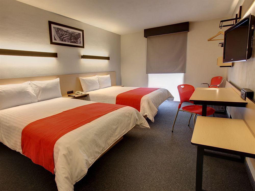 City Express By Marriott La Paz Exterior photo
