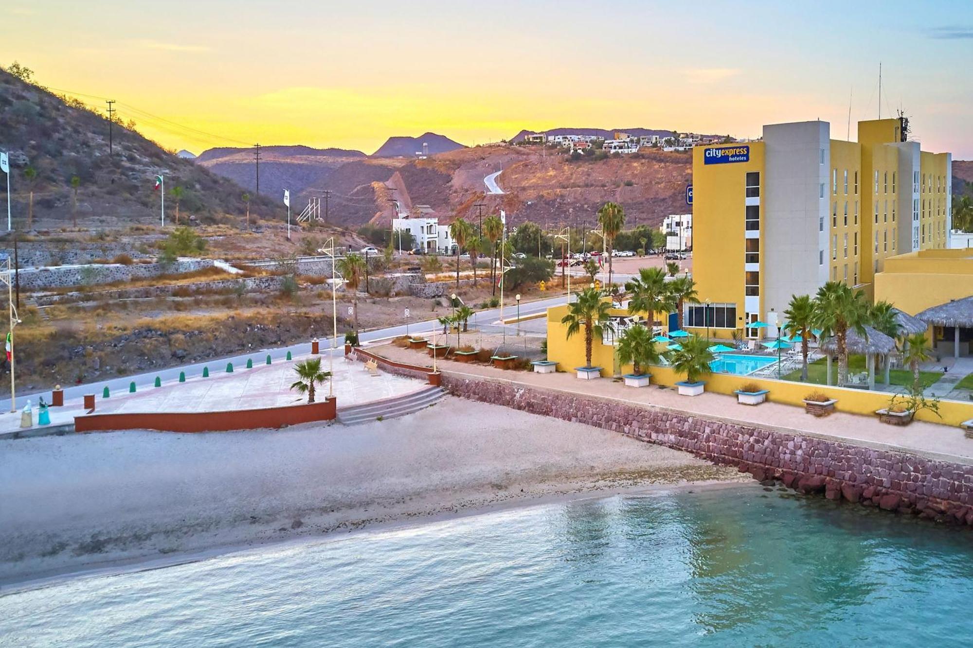 City Express By Marriott La Paz Exterior photo